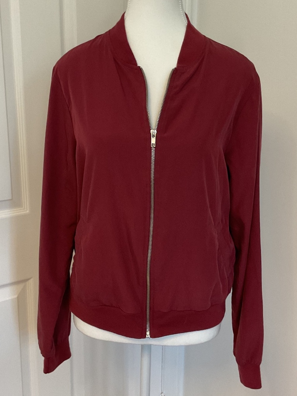 ✨American Apparel Ladies Bomber Jacket - size M